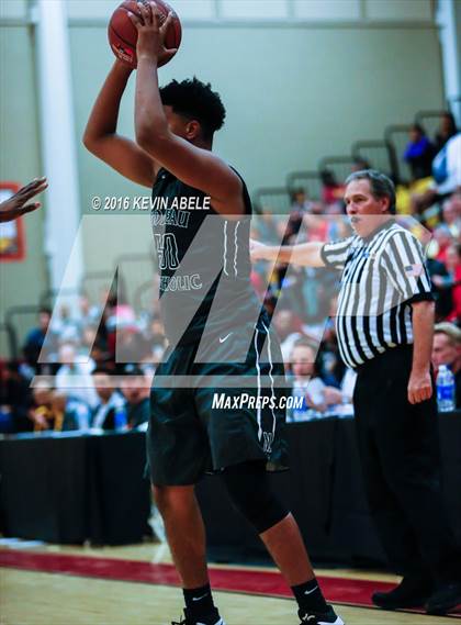Thumbnail 2 in Corona del Sol vs Moreau Catholic (Hoophall West Invitational) photogallery.
