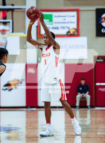 Thumbnail 2 in Corona del Sol vs Moreau Catholic (Hoophall West Invitational) photogallery.