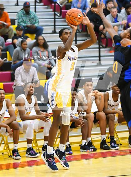 Thumbnail 3 in Shadow Mountain vs. Simeon (Hoophall West Tournament)  photogallery.