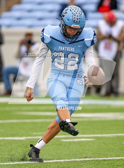 Thumbnail 3 in East Duplin vs. Reidsville (NCHSAA 2A Final) (1 of 2 - the Game) photogallery.