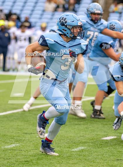 Thumbnail 2 in East Duplin vs. Reidsville (NCHSAA 2A Final) (1 of 2 - the Game) photogallery.
