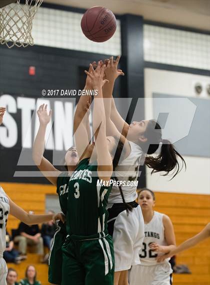 Thumbnail 2 in JV: Garces Memorial @ Stockdale photogallery.