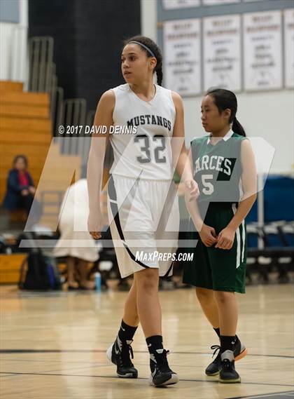 Thumbnail 3 in JV: Garces Memorial @ Stockdale photogallery.