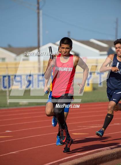 Thumbnail 3 in Tarpon Relays photogallery.