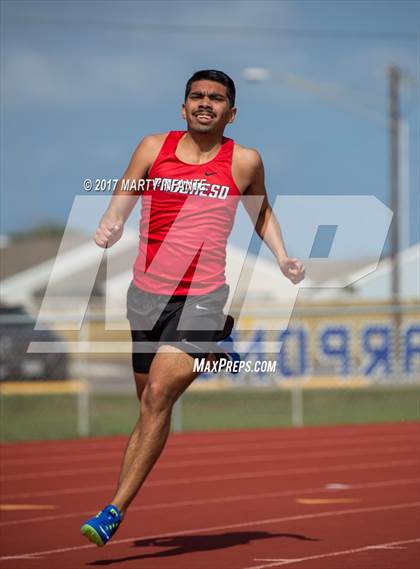 Thumbnail 1 in Tarpon Relays photogallery.