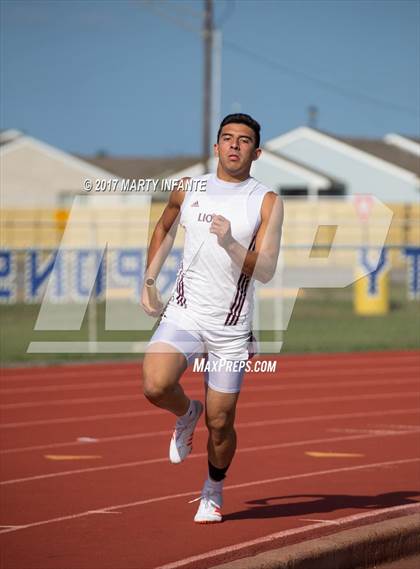 Thumbnail 1 in Tarpon Relays photogallery.