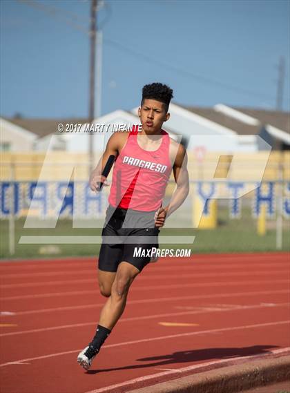 Thumbnail 3 in Tarpon Relays photogallery.
