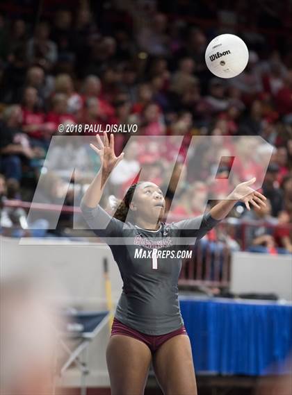 Thumbnail 1 in Valor Christian vs. Cherokee Trail (CHSAA 5A 3rd Round) photogallery.