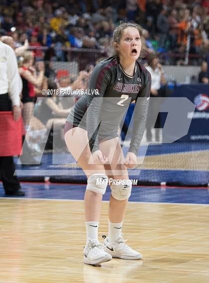 Thumbnail 3 in Valor Christian vs. Cherokee Trail (CHSAA 5A 3rd Round) photogallery.