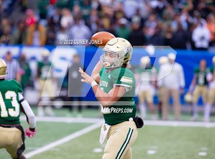Thumbnail 3 in Warner Robins vs Ware County (GHSA 5A Final) photogallery.