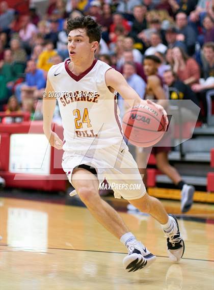 Thumbnail 3 in Dobyns-Bennett vs. Science Hill (TSSAA District 1-AAA Championship) photogallery.