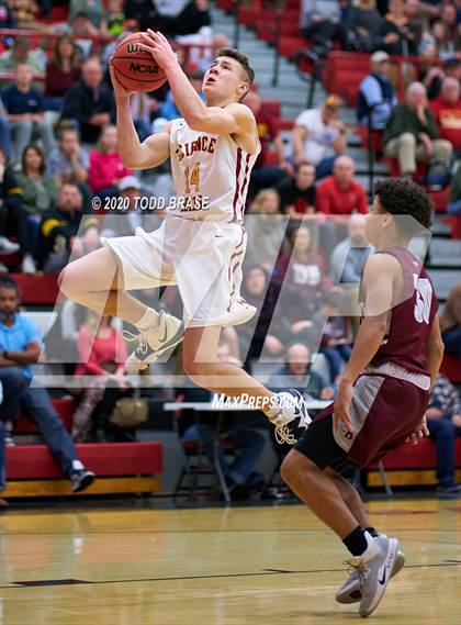 Thumbnail 1 in Dobyns-Bennett vs. Science Hill (TSSAA District 1-AAA Championship) photogallery.