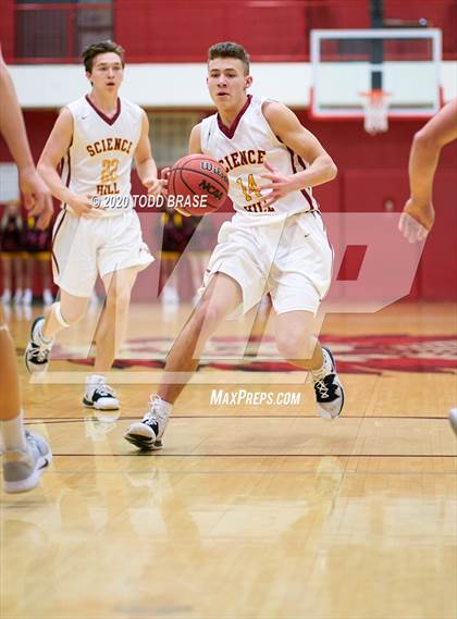 Thumbnail 3 in Dobyns-Bennett vs. Science Hill (TSSAA District 1-AAA Championship) photogallery.