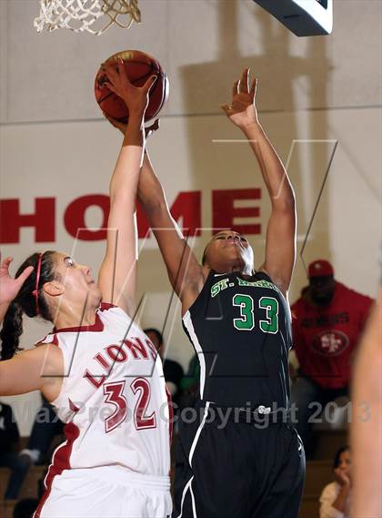 Thumbnail 1 in St. Mary's vs. McClatchy (Christian Brothers Holiday Classic) photogallery.
