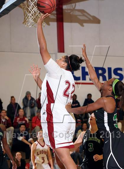 Thumbnail 3 in St. Mary's vs. McClatchy (Christian Brothers Holiday Classic) photogallery.