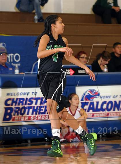 Thumbnail 1 in St. Mary's vs. McClatchy (Christian Brothers Holiday Classic) photogallery.