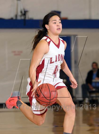Thumbnail 2 in St. Mary's vs. McClatchy (Christian Brothers Holiday Classic) photogallery.