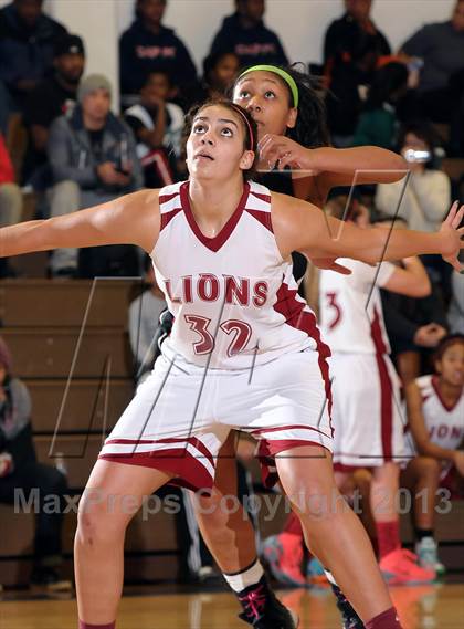 Thumbnail 2 in St. Mary's vs. McClatchy (Christian Brothers Holiday Classic) photogallery.