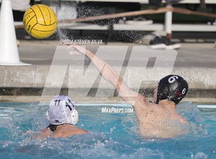 Thumbnail 3 in Lincoln vs. University City (San Diego Open) photogallery.