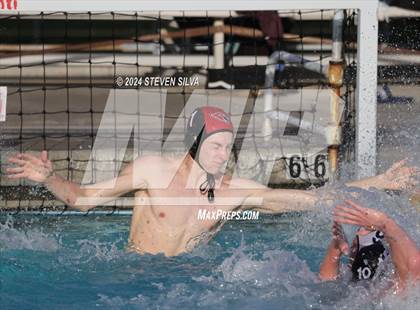 Thumbnail 1 in Lincoln vs. University City (San Diego Open) photogallery.