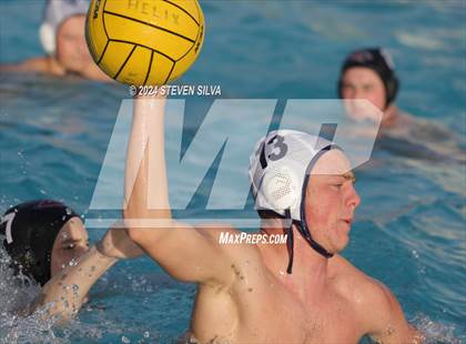 Thumbnail 3 in Lincoln vs. University City (San Diego Open) photogallery.