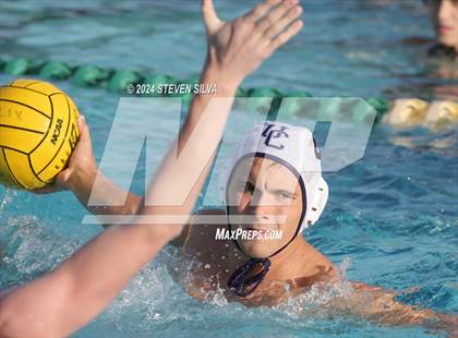 Thumbnail 3 in Lincoln vs. University City (San Diego Open) photogallery.