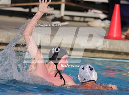 Thumbnail 1 in Lincoln vs. University City (San Diego Open) photogallery.