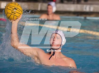 Thumbnail 3 in Lincoln vs. University City (San Diego Open) photogallery.