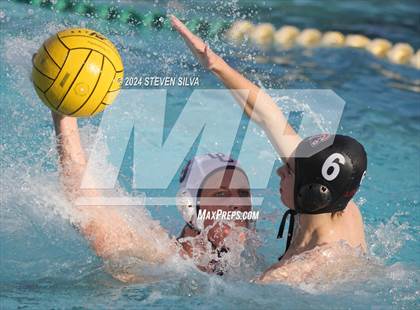 Thumbnail 3 in Lincoln vs. University City (San Diego Open) photogallery.