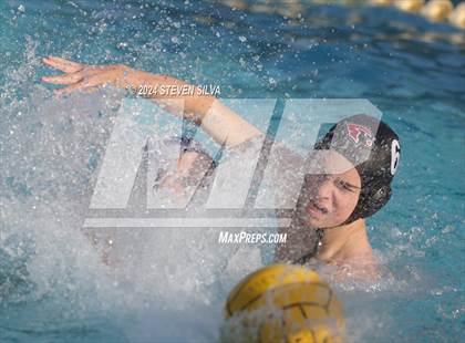 Thumbnail 1 in Lincoln vs. University City (San Diego Open) photogallery.