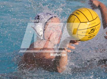 Thumbnail 1 in Lincoln vs. University City (San Diego Open) photogallery.