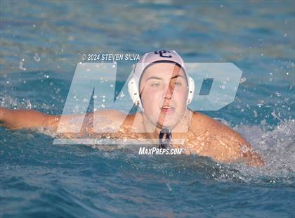 Thumbnail 2 in Lincoln vs. University City (San Diego Open) photogallery.