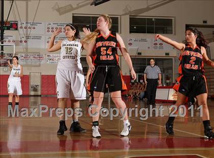 Thumbnail 1 in Beverly Hills vs. Calabasas (West Coast Holiday Classic) photogallery.