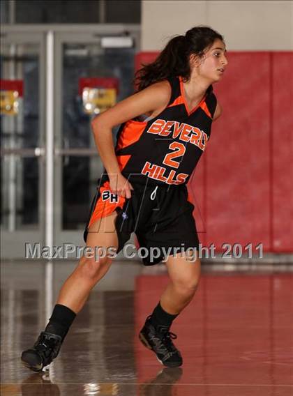 Thumbnail 3 in Beverly Hills vs. Calabasas (West Coast Holiday Classic) photogallery.