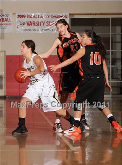Thumbnail 2 in Beverly Hills vs. Calabasas (West Coast Holiday Classic) photogallery.
