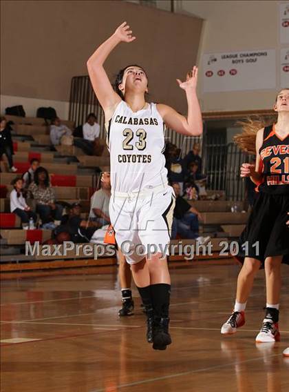 Thumbnail 3 in Beverly Hills vs. Calabasas (West Coast Holiday Classic) photogallery.