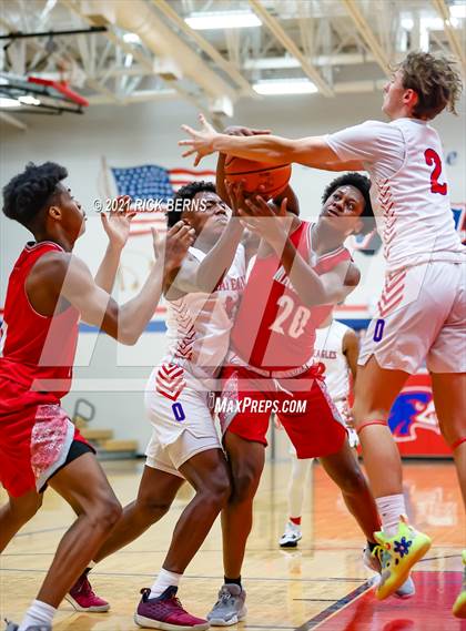 Thumbnail 2 in Oak Ridge vs MacArthur photogallery.