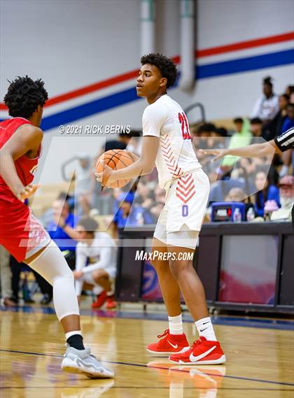 Thumbnail 1 in Oak Ridge vs MacArthur photogallery.