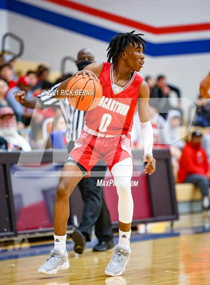 Thumbnail 1 in Oak Ridge vs MacArthur photogallery.