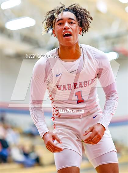 Thumbnail 1 in Oak Ridge vs MacArthur photogallery.