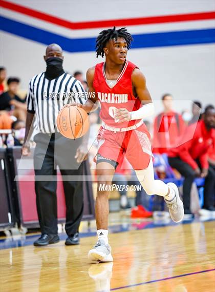 Thumbnail 3 in Oak Ridge vs MacArthur photogallery.
