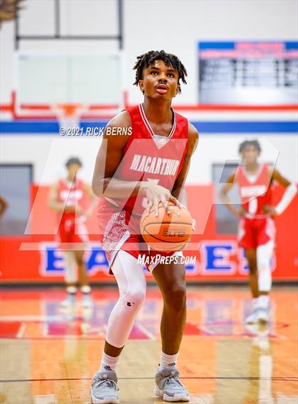 Thumbnail 3 in Oak Ridge vs MacArthur photogallery.