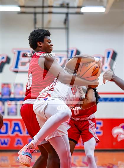 Thumbnail 2 in Oak Ridge vs MacArthur photogallery.