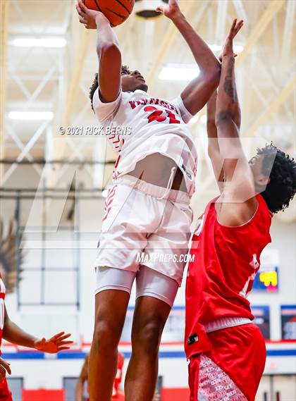 Thumbnail 3 in Oak Ridge vs MacArthur photogallery.