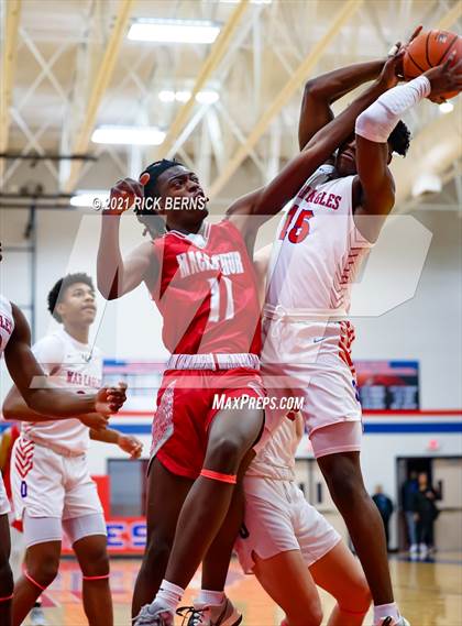 Thumbnail 2 in Oak Ridge vs MacArthur photogallery.
