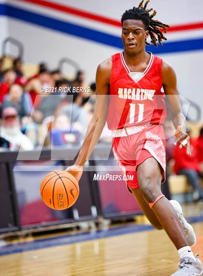 Thumbnail 2 in Oak Ridge vs MacArthur photogallery.