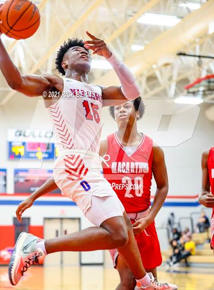 Thumbnail 2 in Oak Ridge vs MacArthur photogallery.
