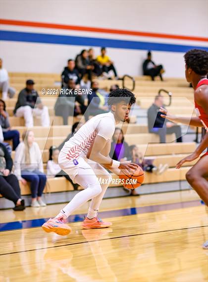 Thumbnail 3 in Oak Ridge vs MacArthur photogallery.
