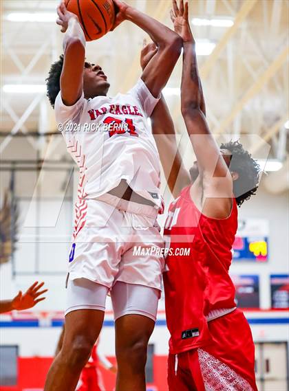 Thumbnail 2 in Oak Ridge vs MacArthur photogallery.