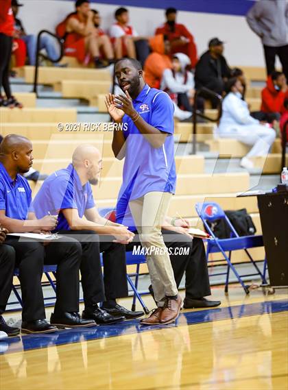 Thumbnail 3 in Oak Ridge vs MacArthur photogallery.